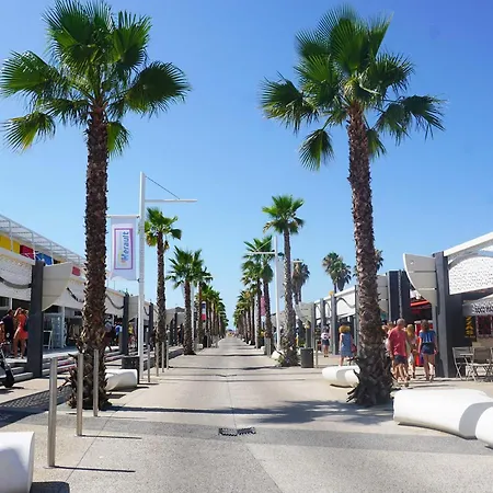 Pavillon Plein Soleil * Vias